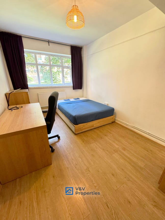 🐼Rooms Available Now in Old Street Main Photo