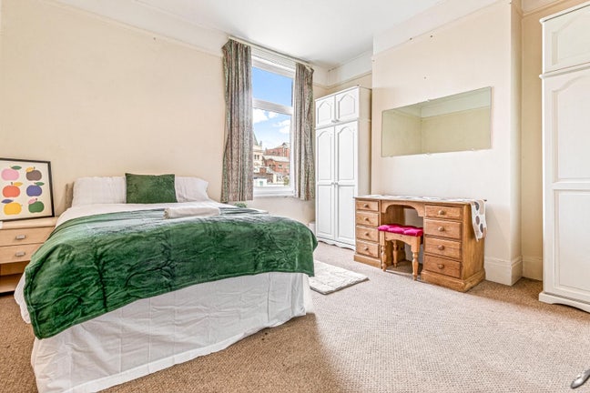 Southsea Rooms ⭐ No Deposit - Going Fast! 🔥 Main Photo