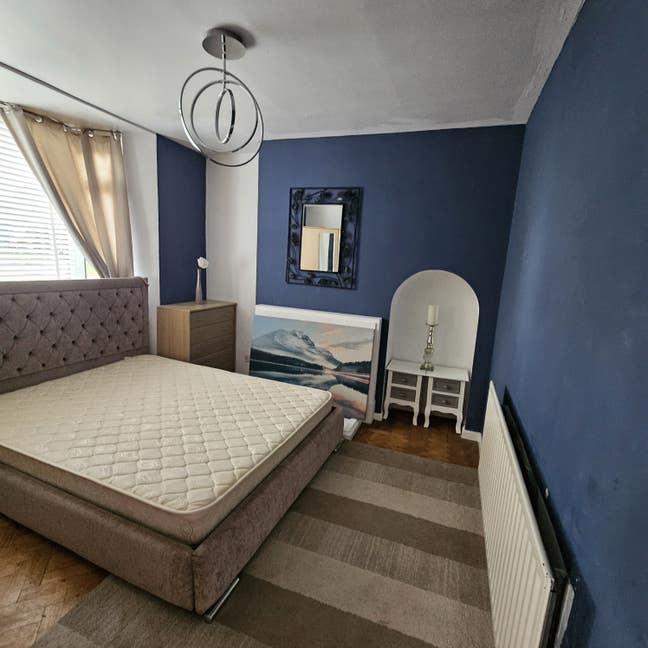 Room available. Main Photo