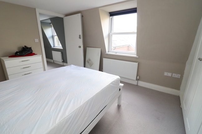 New rooms in beautiful house in Acton W3 Elizabeth Main Photo