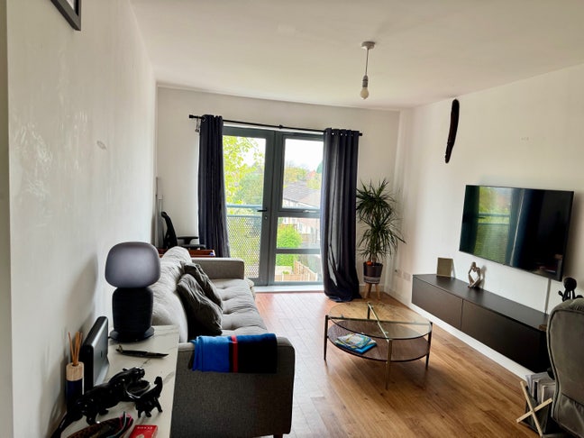 Full furnished 1 bed flat All inclusive  Main Photo