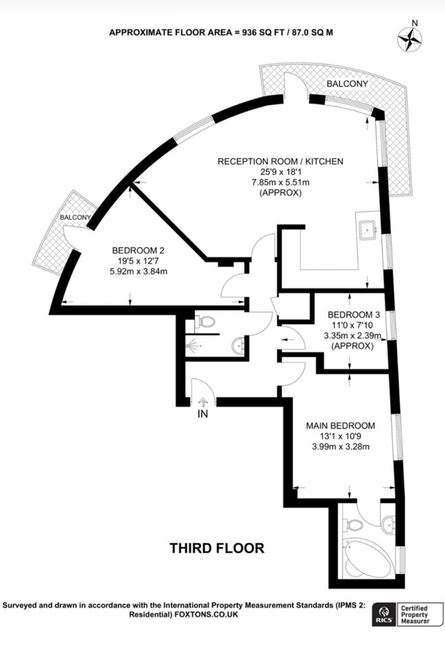 Modern 2-Bedroom Flat with Study & Park Views Main Photo