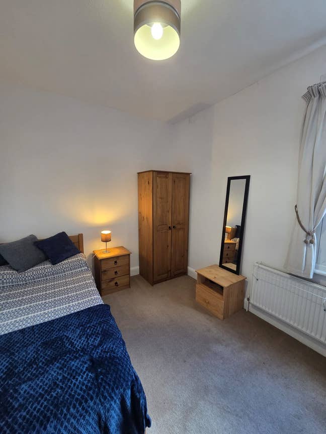  Student/ Professional Let Lovely Period Property Main Photo