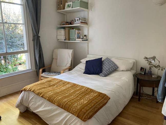 Big Double Bedroom in Victoria Park Village Main Photo