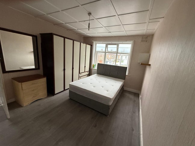 Big king size room Main Photo