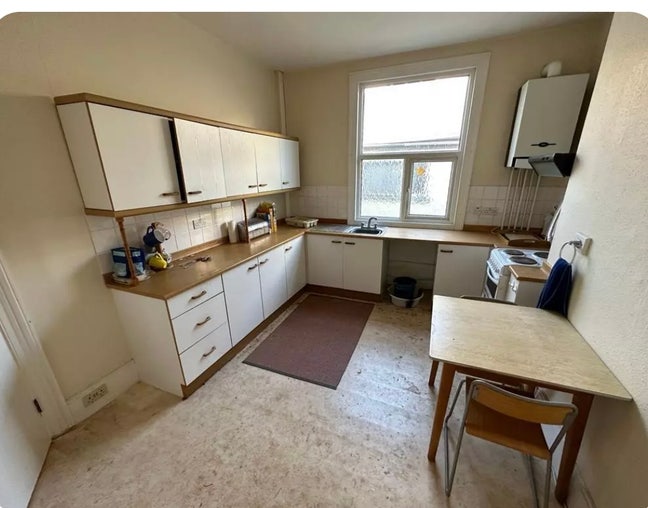2/3 bedroom apartment to rent Main Photo