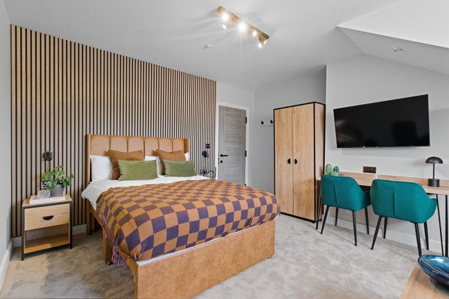 Stunning Spacious Studio Rooms Available Now Main Photo