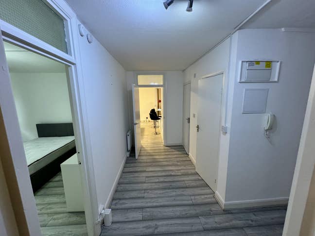 West Kensington flatshare Main Photo