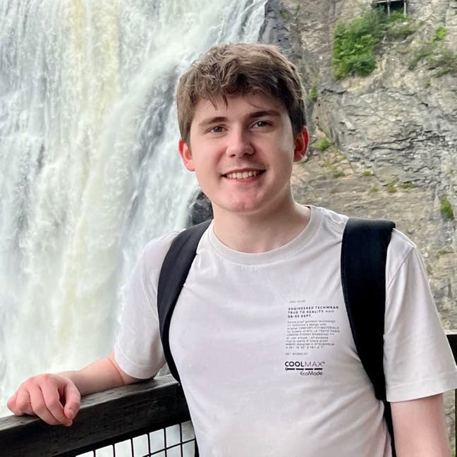 24 year old looking for shared accomodation Main Photo
