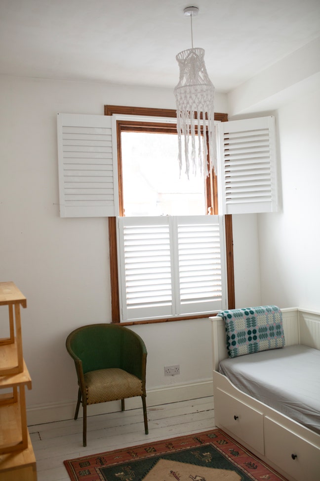 Double bedroom fully furnished room in Newport Main Photo