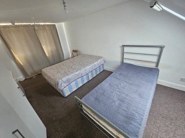 🛏️ Double Room to Let in Stonebridge Park Main Photo