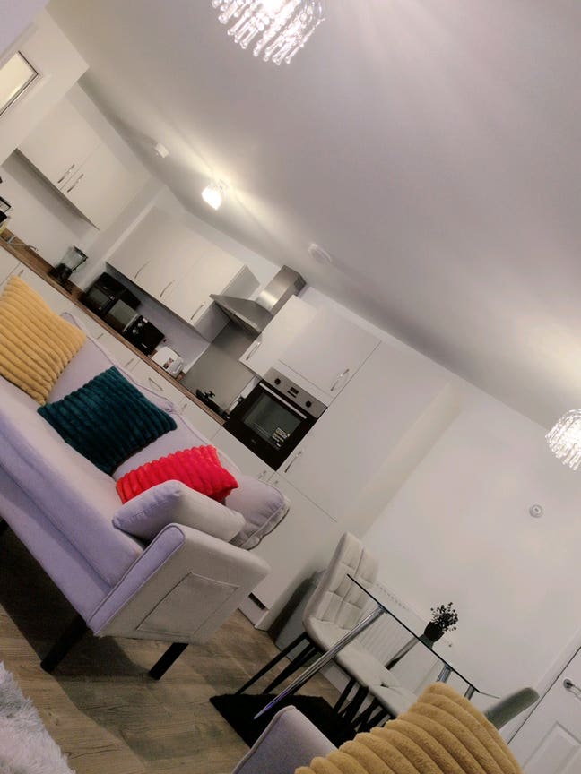 Room for Rent Main Photo