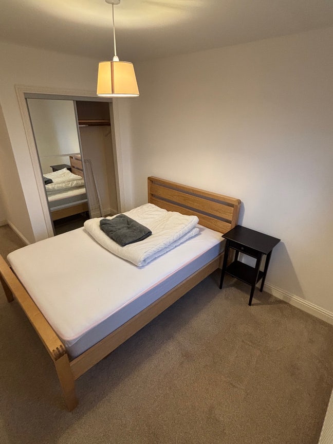 Double bedroom with private bathroom Main Photo