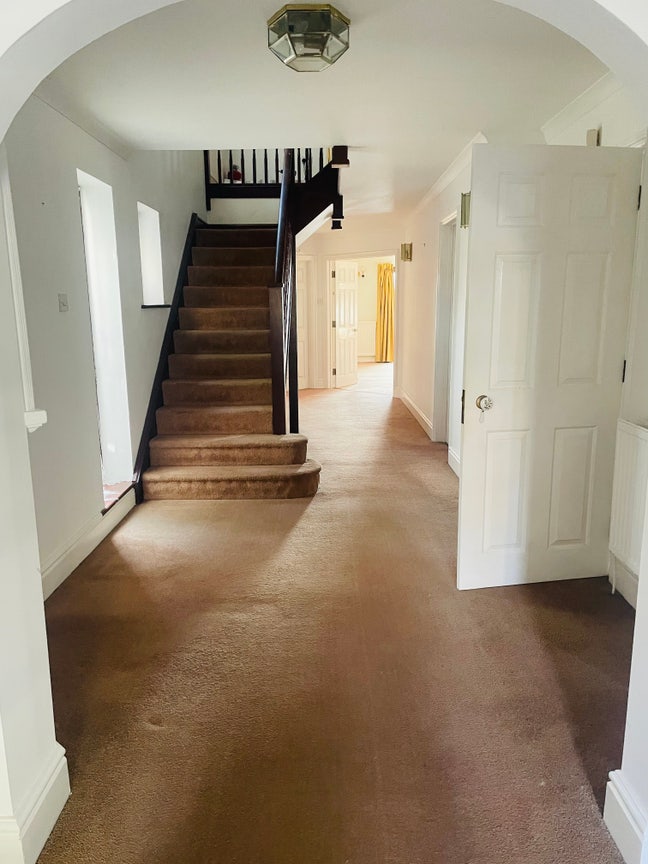 Large double rooms, great location  Main Photo