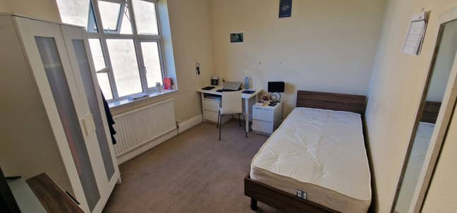 Comfortable Single Room near Jubilee Line Main Photo