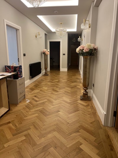 En suite Room in spacious flat with lift  Main Photo