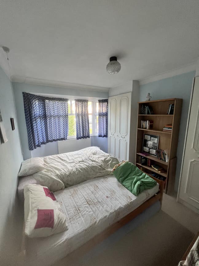 📍 1 Large Room Available - South Croydon Main Photo