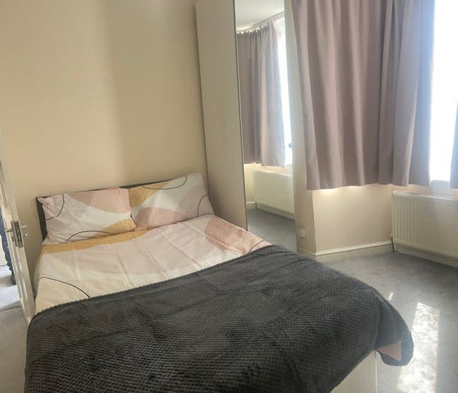 🌟 Double Room Available in Kingsbury Main Photo