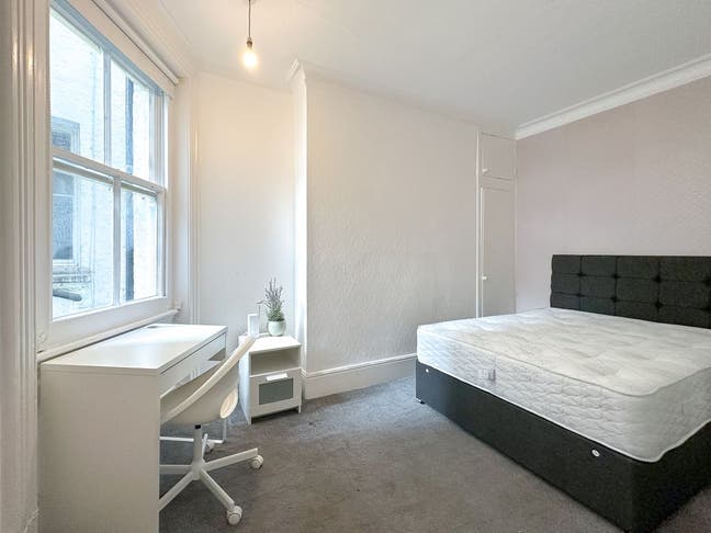 🏡 Spacious Double Room - Camden / Regent’s Park Main Photo