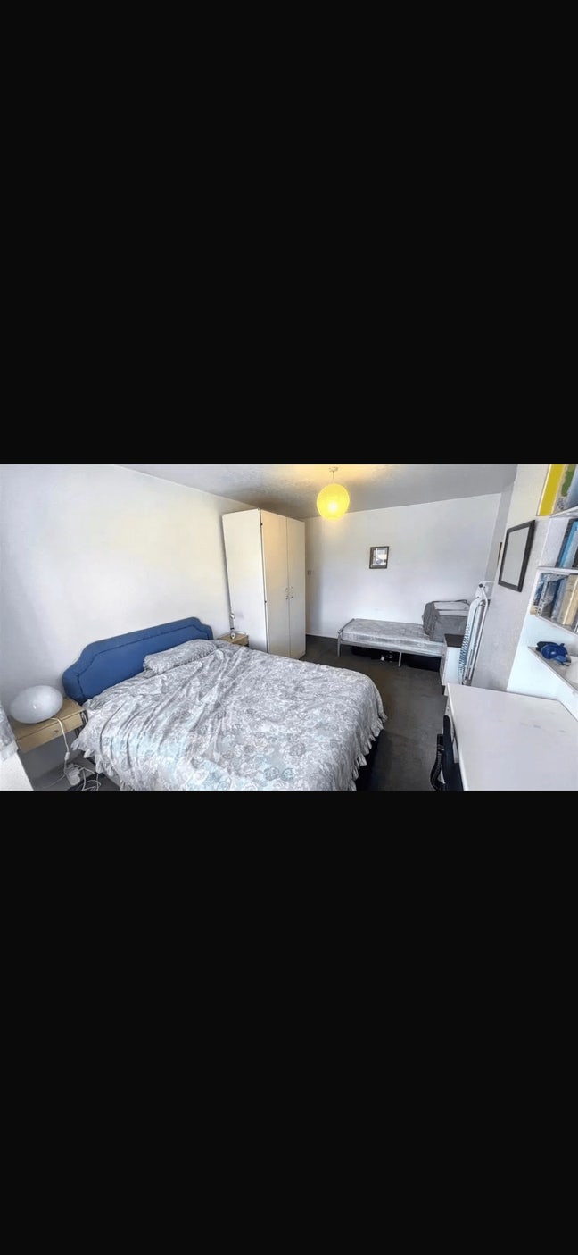 2 Rooms available for max 3 months in City Centre Main Photo