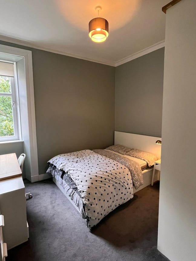 1 Room to rent  Main Photo