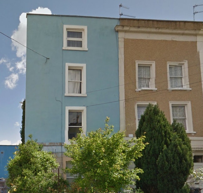 Stylish 2 Bedroom Maisonette | Partially Furnished Main Photo