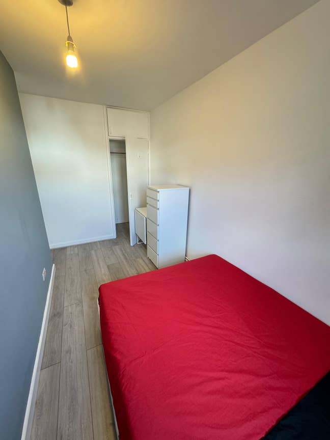 🏙️ 2 Rooms Available - Old Street Main Photo