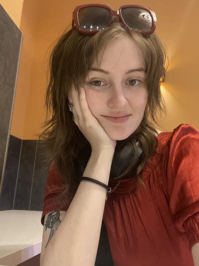 Looking for a flat share in East London Main Photo