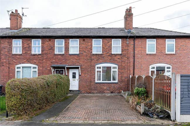 Modern house in kirkstall Main Photo