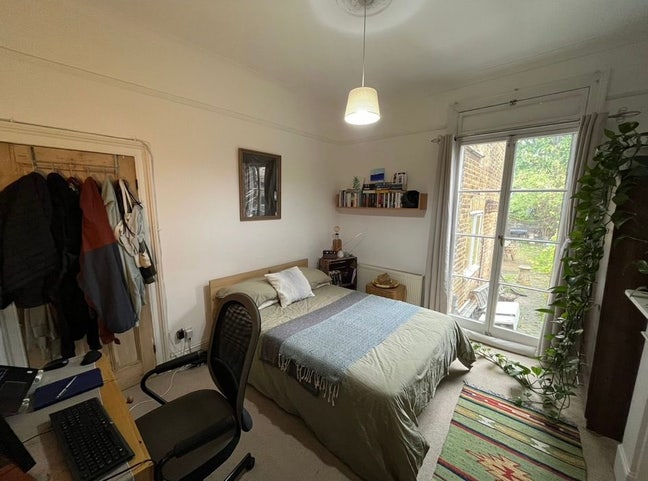 Double Room in Highbury  Main Photo