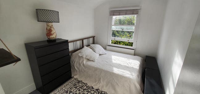 Cosy Room in Welcoming House with Lovely Garden Main Photo