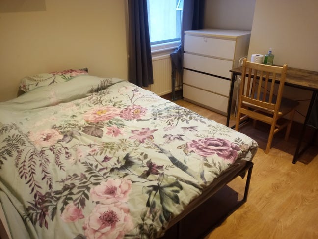 30 Min to Kings Cross, double room Main Photo
