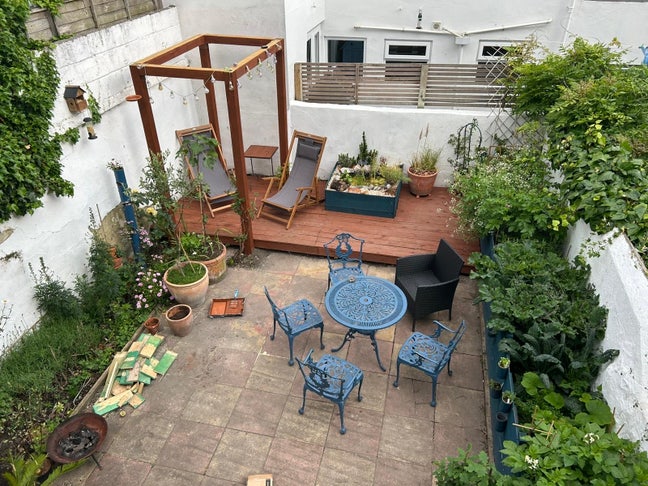 Looking for 2 flatmates in Clyde Road Main Photo