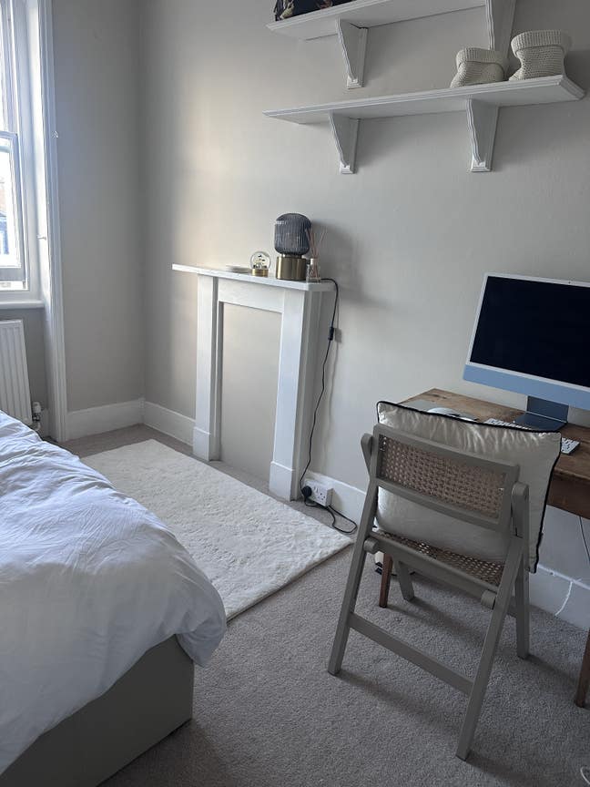 Room in Kensington available - zone 1  Main Photo