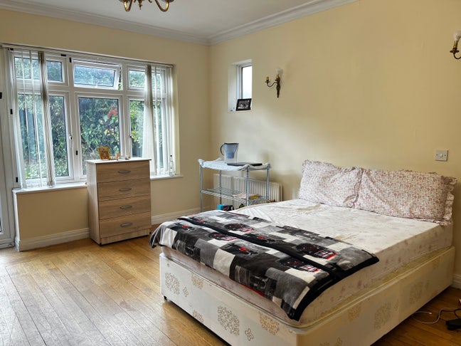 Short term Double Room  Main Photo