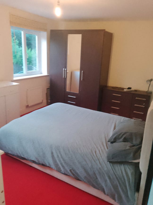 Large Double Rom Main Photo