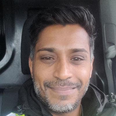 Professional Male seeks a double room Main Photo