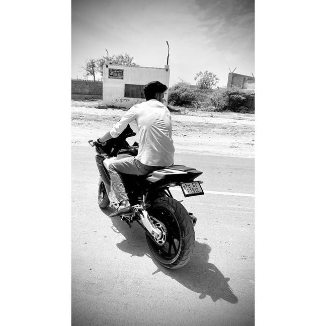 Roomie 👀 Main Photo