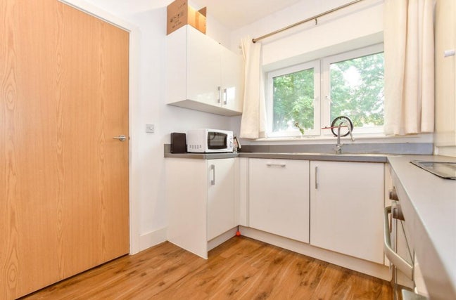 2 double bedrooms  Main Photo