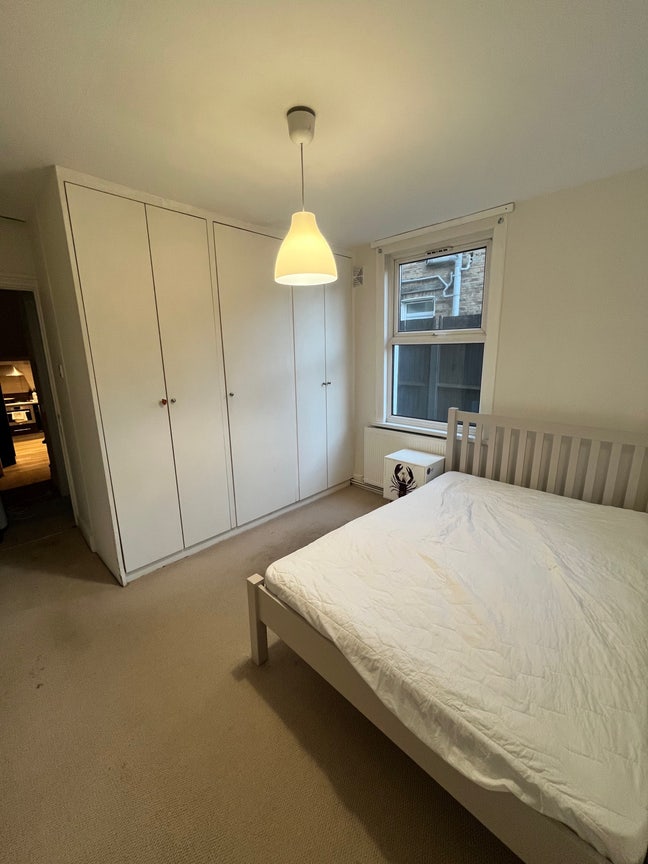 Double room to rent  Main Photo