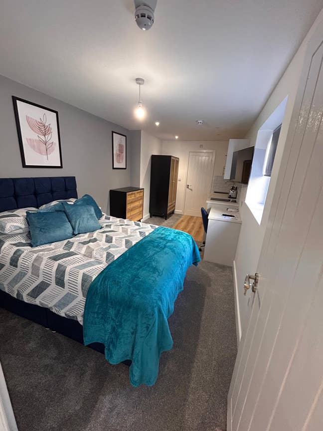 ✨ Brand-New Professional HMO – 6 Stunning Rooms Main Photo