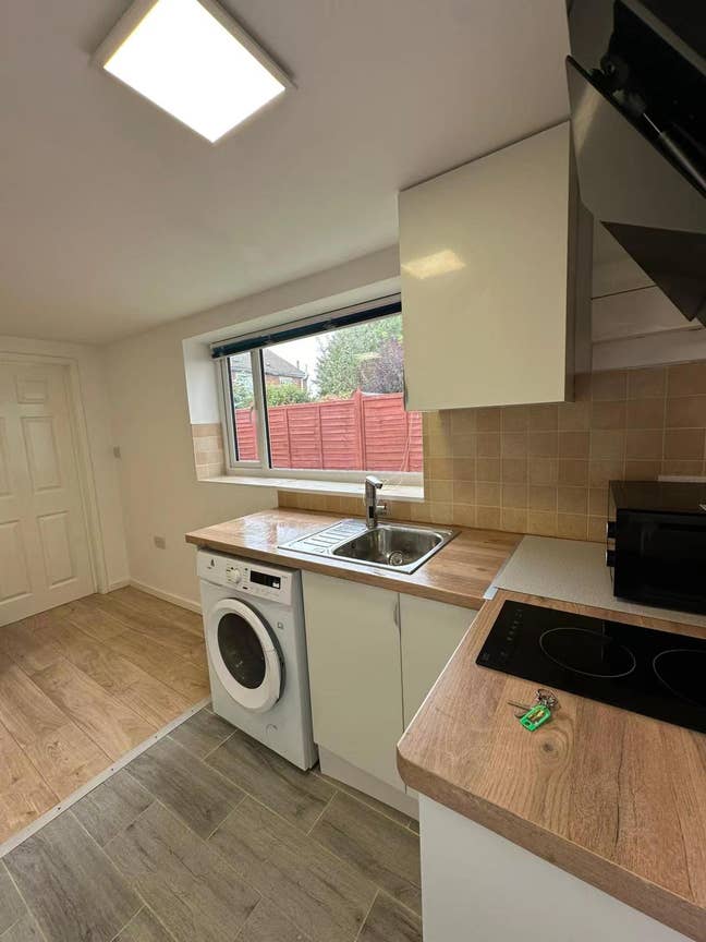 Amazing 1 Bed Flat Available-nr Addenbrooke's, Arm Main Photo