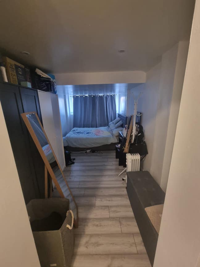Newly Big Master Room for Rent in London, SE28 Main Photo