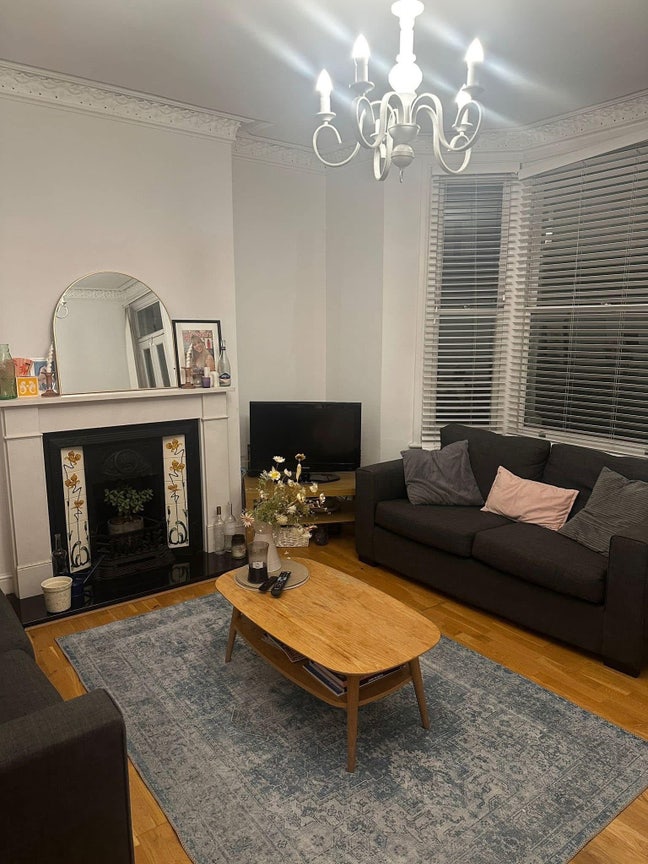 Clapham North Room Main Photo