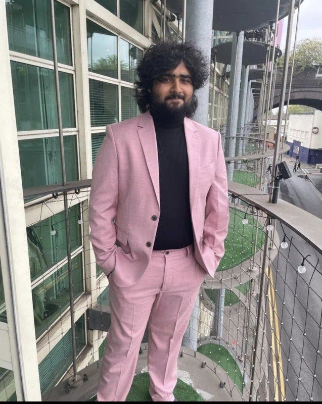 23 year old seeking single/double room Main Photo