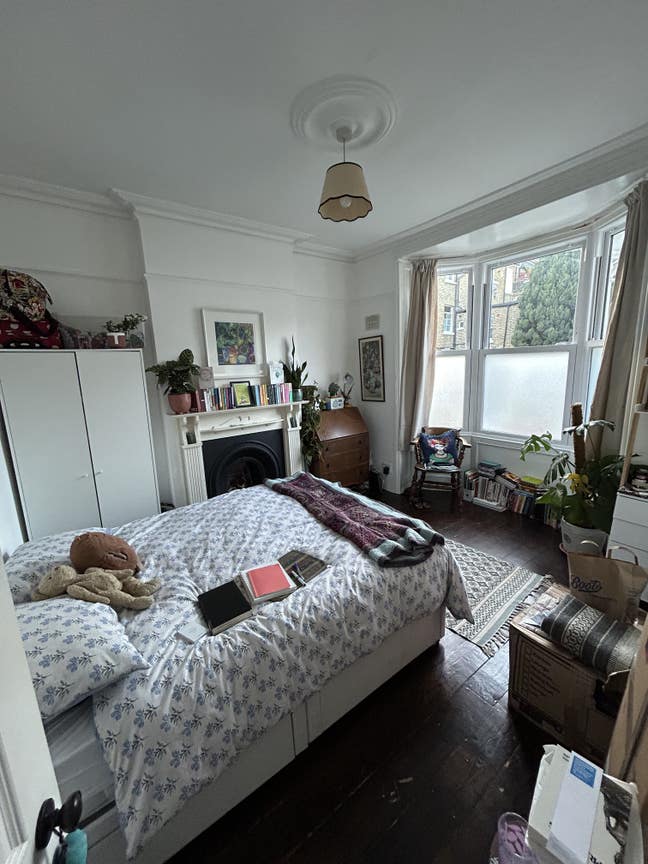 Gorgeous double bedroom in Finsbury Park  Main Photo