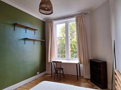 Double room for rent in Shawlands Main Photo