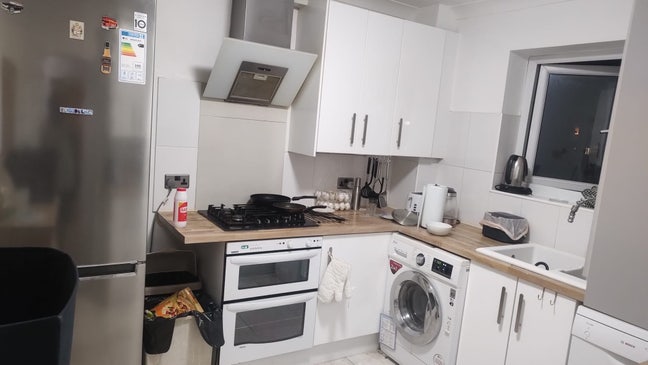 Double room for rent  Main Photo