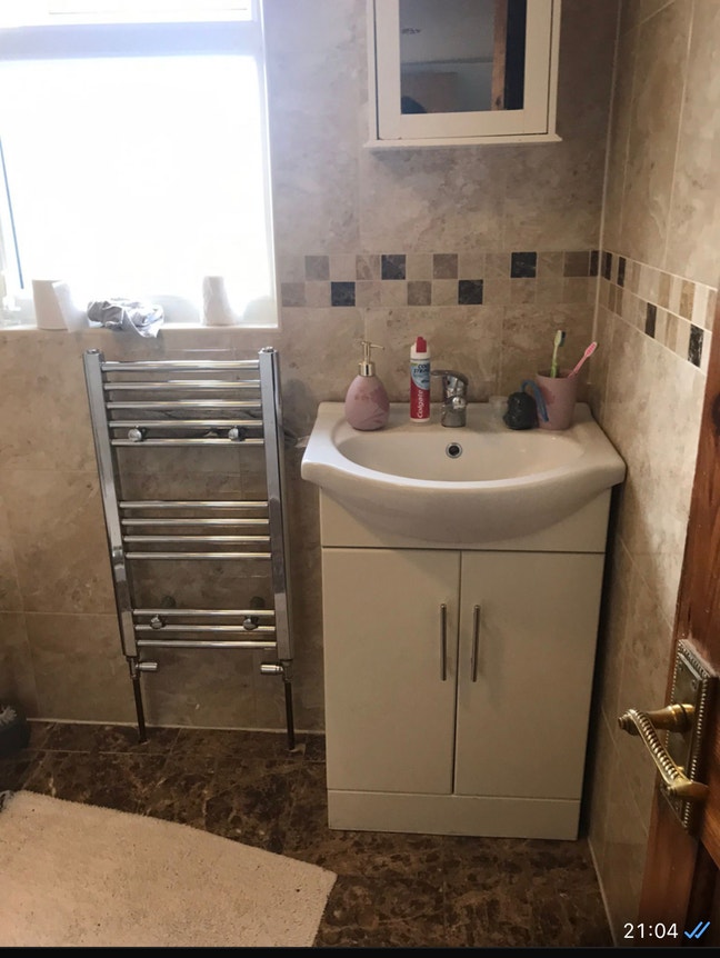 Loft En-suite with kitchenette Main Photo