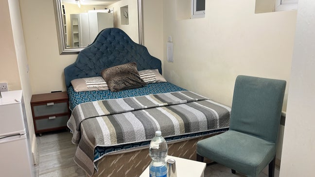 Amex En-suite sleeps 1-4 Main Photo